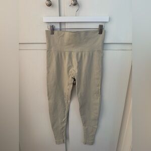 SET Active Cream Leggings